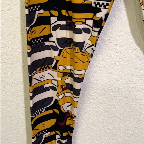 NWT Tall and Curvy LuLaRoe Leggings - Picture 4 of 4